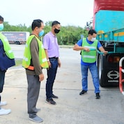 The programme covers various safe driving teachniques and methods such as basic maintenaince and truck driving