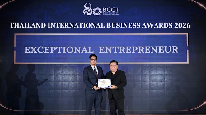 Mr. Korawish Kunavudh, Managing Director of Somsak Klaeng 1983 Co., Ltd., Shell retailer, recognized for outstanding entrepreneurship and community impact.