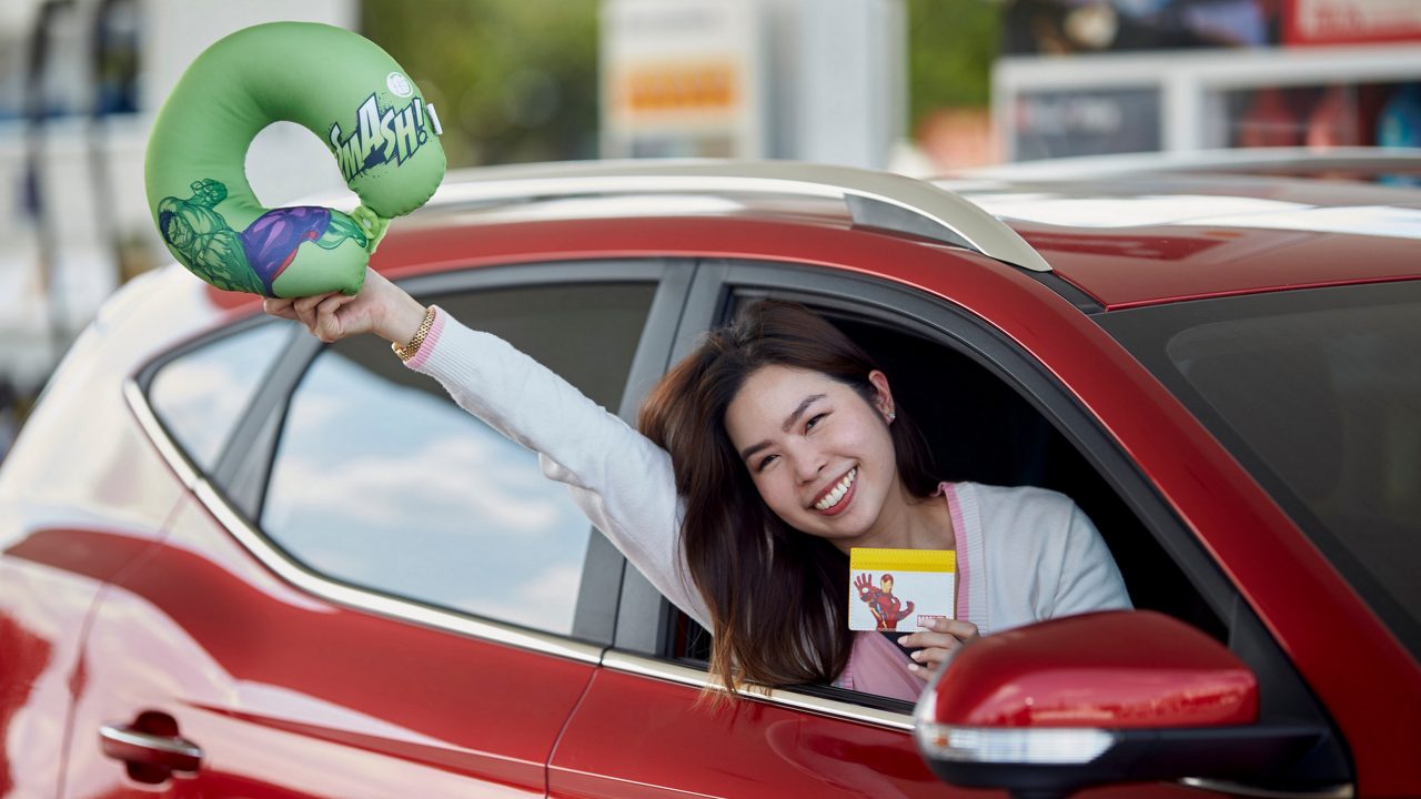 Purchase your favorite superhero neck pillow and feel satisfied before anyone.
