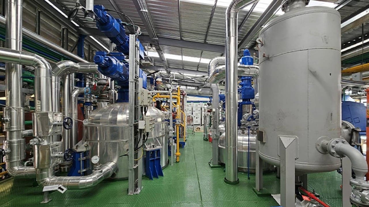 The machinery at the plant is highly efficient in heat transfer, reducing the need for hot oil by up to 20% and creates zero grease waste.