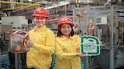 The first company in Thailand to introduce 100% PCR packaging for premium engine oil “Shell Helix Ultra”