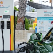 Shell Recharge station (HPC) 180 kW at the Shell Station at Thew Talay World, Cha-am District, Phetchaburi 