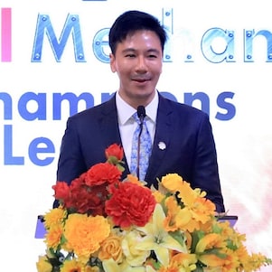Mr. Kamolpat Baholyodhin, Executive Director of the Lubricants Business, The Shell Company of Thailand Limited