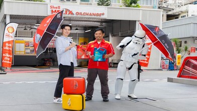Whether you are a fan of Darth Vader or a devoted admirer of the heroes, choose to acquire these exclusive items today.