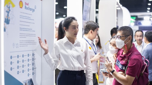 Shell Recharge, a high-performance charging station for electric vehicles.