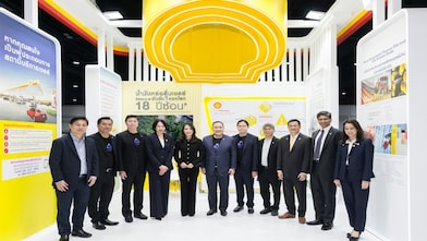 Shell's booth drew strong interest from industrial sectors..