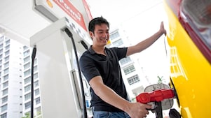 Male customer at a Shell Retail site