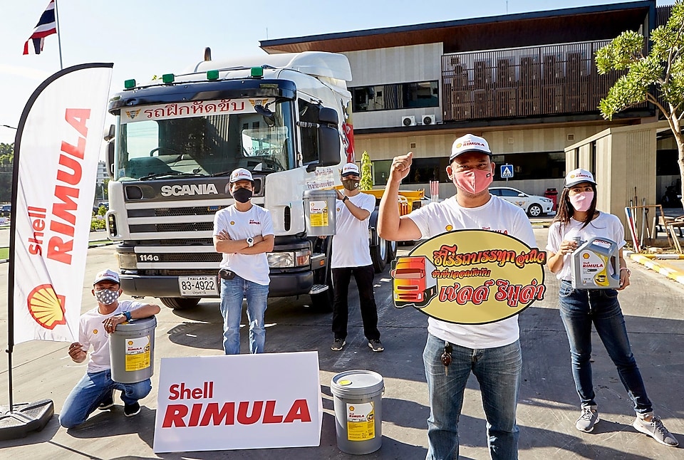 Participants of Truck Heroes Drive Safely with Shell Rimula