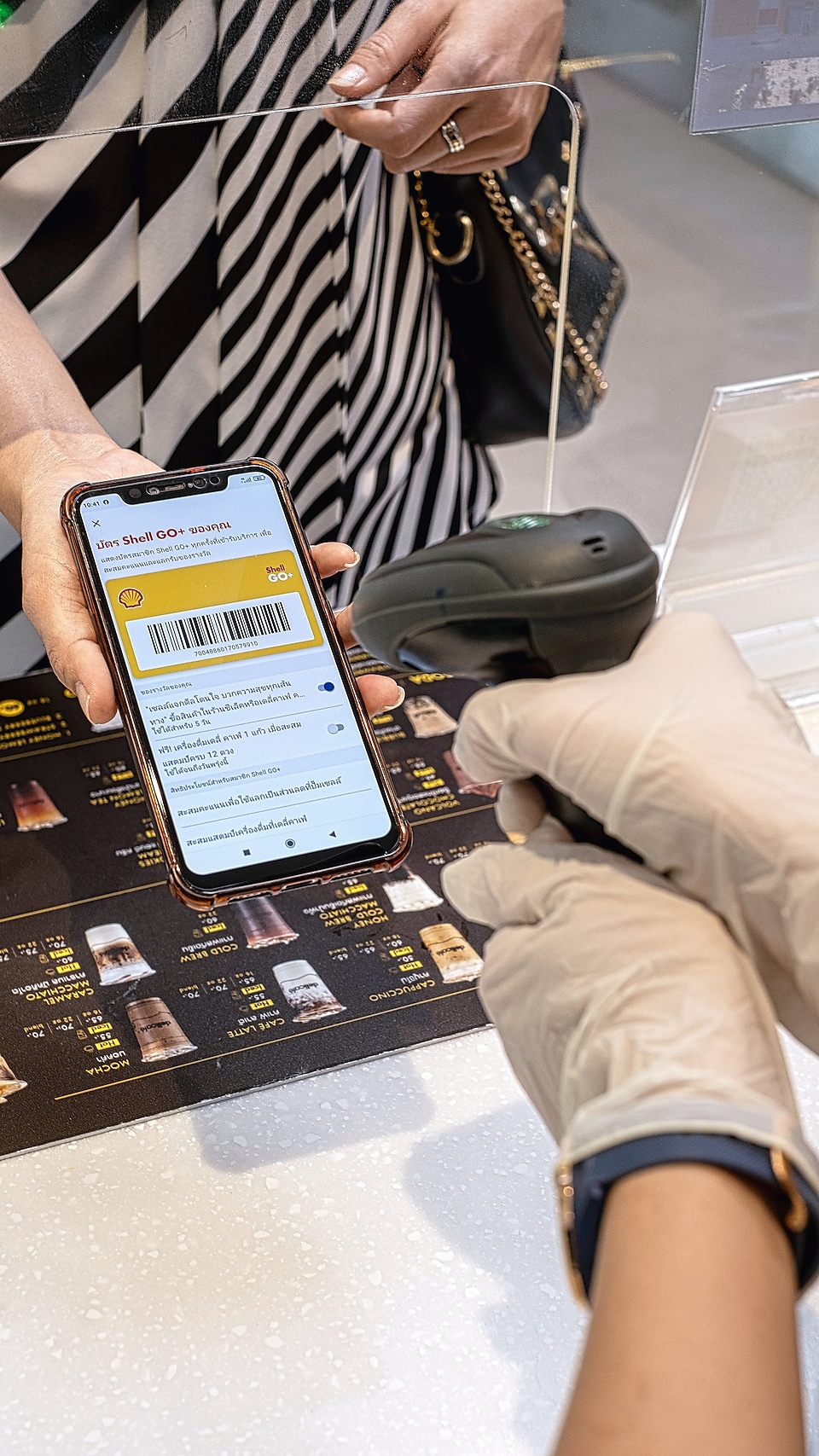 The Shell GO+ application, the digitised reward program for point collection and reward redemption