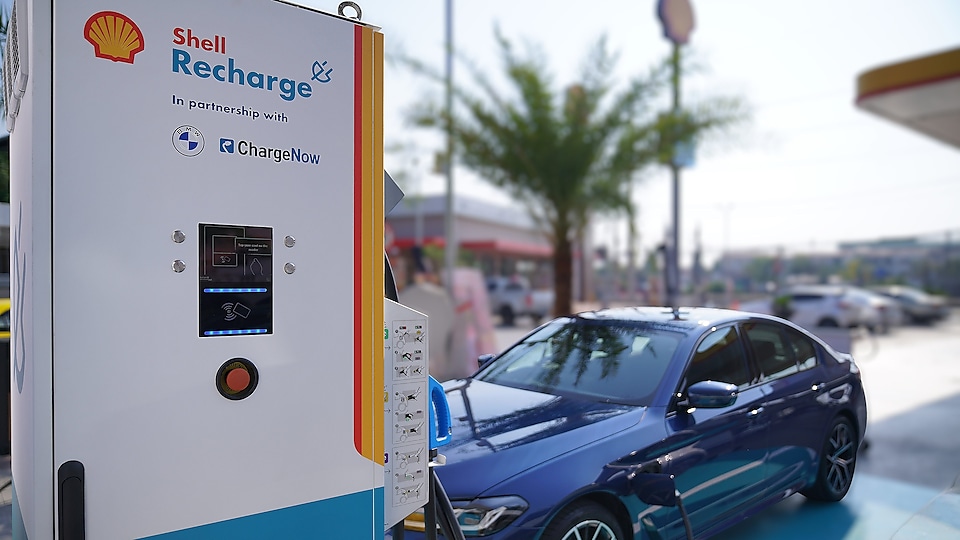 Shell Recharge in partnership with BMW ChargeNow provides an EV charger station to accommodate EV users