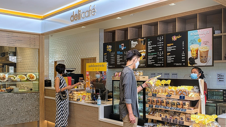 Shell Shuan Shim Food Oasis features shops worth stopping for that offer food, snack, drinks, other daily necessities from Shell branded delicafe´, Shell Shuan Shim food court and SELECT convenience shop