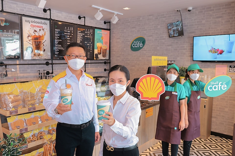 Shell Café in Thailand at the new Shell station in front of Soi Nuanchan, Praditmanutham Road Bangkok