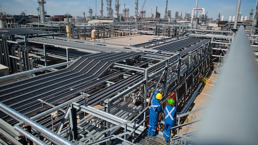 ภาพรวมของโรงกลั่นน้ำมัน Shell Scotford Refinery