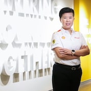 นางสาวฐิติภา ลักษณพิสุทธิ์ ผู้จัดการใหญ่ ฝ่ายสื่อสารองค์กร บริษัท เชลล์แห่งประเทศไทย จำกัด