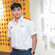 นายพีรณัฐ สังวรเจต ผู้ช่วยผู้จัดการฝ่ายธุรกิจจัดหาสินค้า บริษัท เชลล์แห่งประเทศไทย จำกัด หนึ่งในอาสาสมัครโครงการ ITF