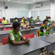 บรรยากาศการเรียนการสอนในภาคทฤษฎีและภาคปฏิบัติ 3