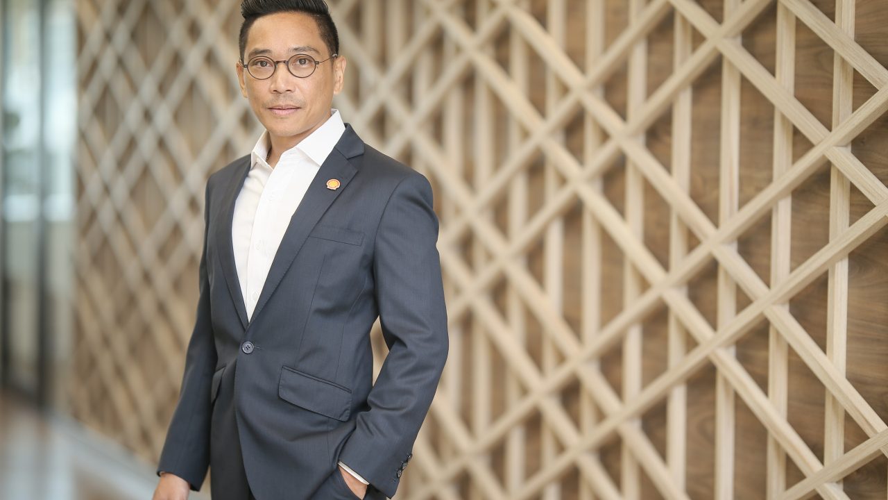 Mr. Thanes Rajatapiti