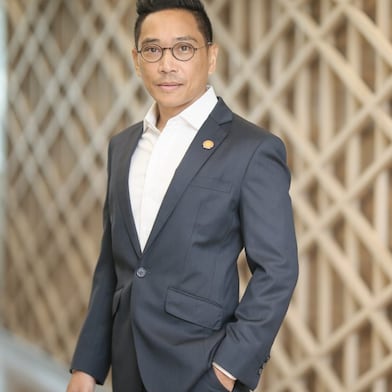 Mr. Thanes Rajatapiti