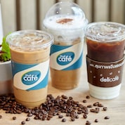 เมนูกาแฟเย็นยอดนิยม คาปูชิโน่ ลาเต้ และ เอสเปรสโซ่ ในราคาสุดพิเศษ เพียง 39 บาท เท่านั้น*
