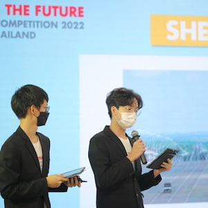 บรรยากาศการนำเสนอผลงานของ 5 ทีมที่เข้ารอบสุดท้าย ได้แก่ ทีม IFRIT, Double Powerpuffs, Sheldon, Moonlight Sonata และ WHO