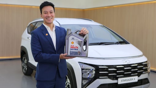 น้ำมันเครื่องเชลล์ เฮลิกส์ ฮุนได มีทั้งน้ำมันเครื่องสังเคราะห์แท้และกึ่งสังเคราะห์ สำหรับเครื่องยนต์ดีเซลและเบนซิน รวมทั้งสิ้น 5 สูตร วางจำหน่ายแล้วในกว่า 70 ประเทศทั่วโลก