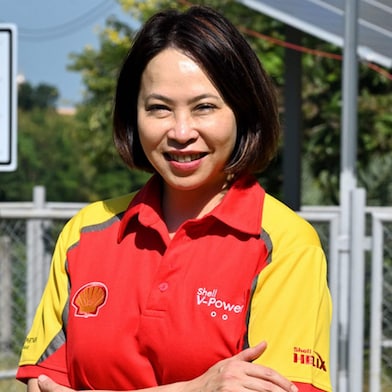 อรอุทัย ณ เชียงใหม่ ประธานกรรมการ บริษัทเชลล์ แห่งประเทศไทย จำกัด