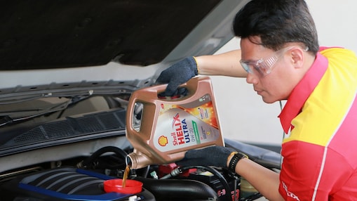 Shell Helix น้ำมันเครื่องสำหรับรถยนต์ส่วนบุคคล