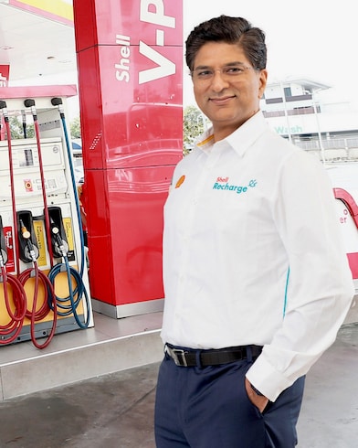 นายโอมาร์ เชค กรรมการบริหาร ธุรกิจโมบิลลิตี้ บริษัท เชลล์แห่งประเทศไทย จำกัด