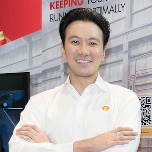 นายกมลพัทธ์ พหลโยธิน กรรมการบริหาร ธุรกิจน้ำมันหล่อลื่น บริษัท เชลล์แห่งประเทศไทย จำกัด