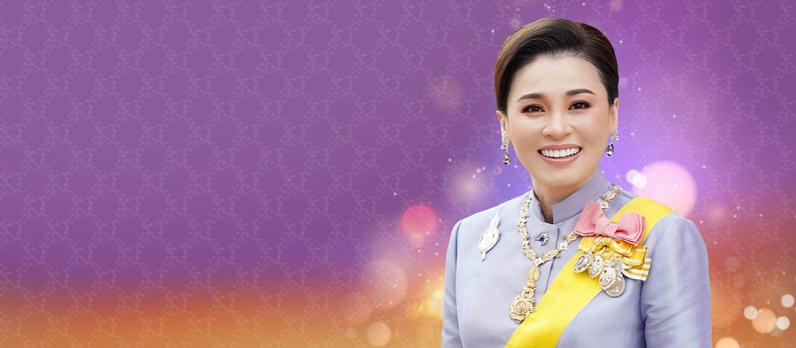 มเด็จพระนางเจ้าสิริกิติ์ พระบรมราชินีนาถ